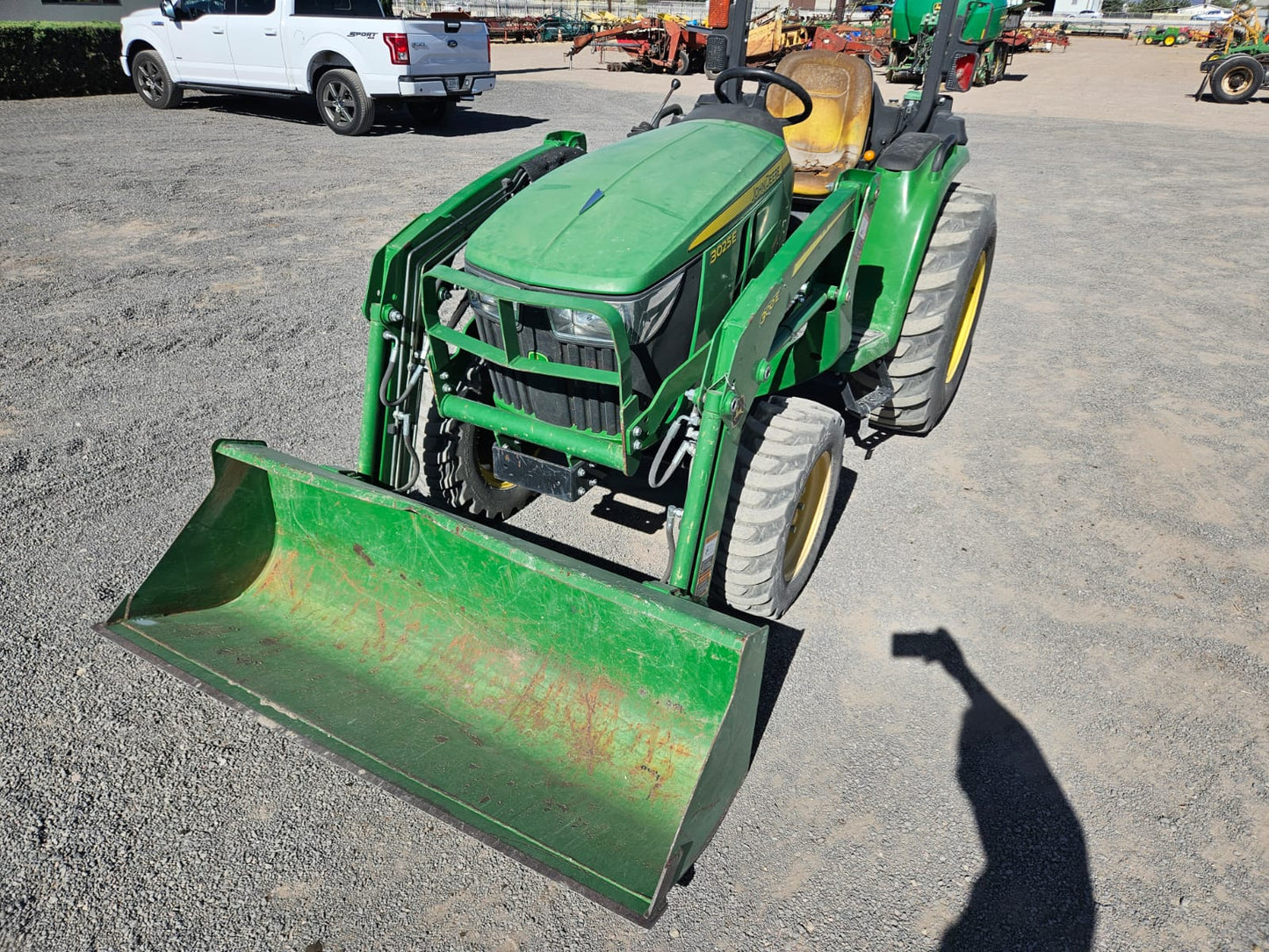 Tractor John deere modelo 3025 año 2019