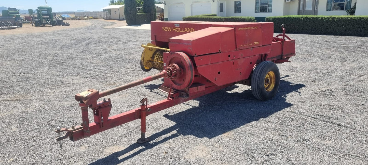 EMPACADORA MARCA NEW HOLLAND MODELO 565