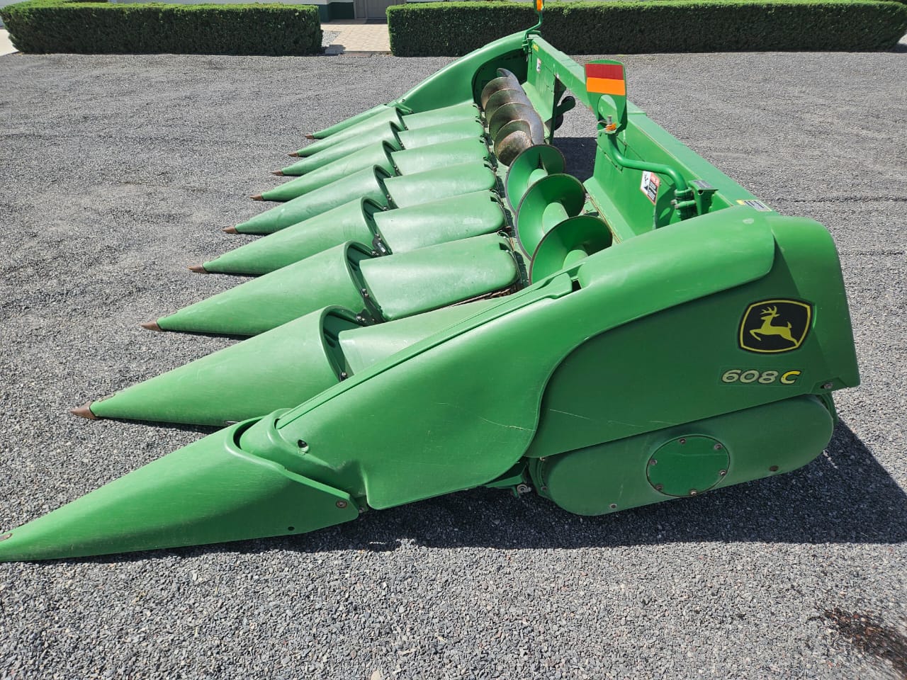 Cabezal marca John deere modelo 608C