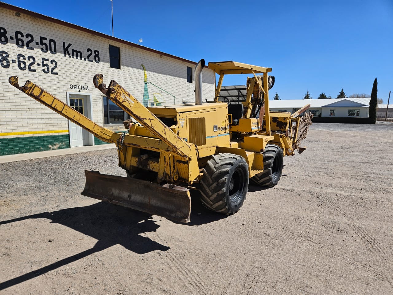 Zanjuadora outoprupolsada marca vereer modelo V-8050