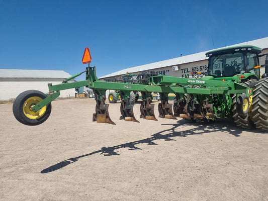 Arrado marca john deere modelo 995 de 7 vertederas