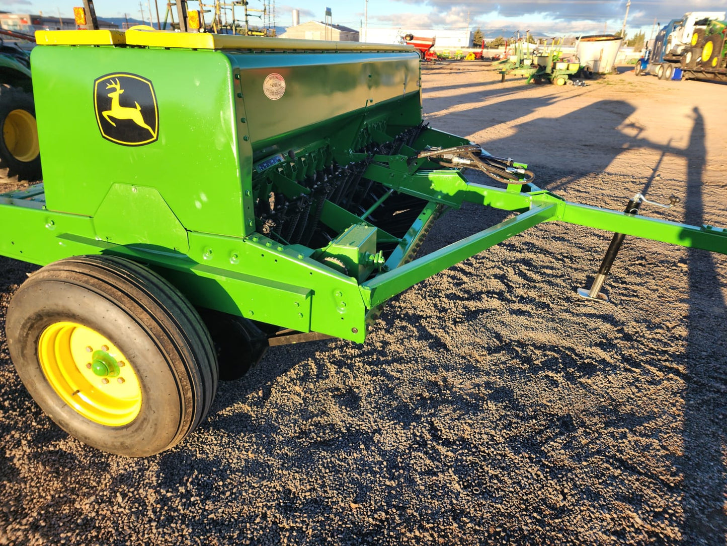 SEMBRADORA DE AVENA MARCA JOHN DEERE MODELO 9350