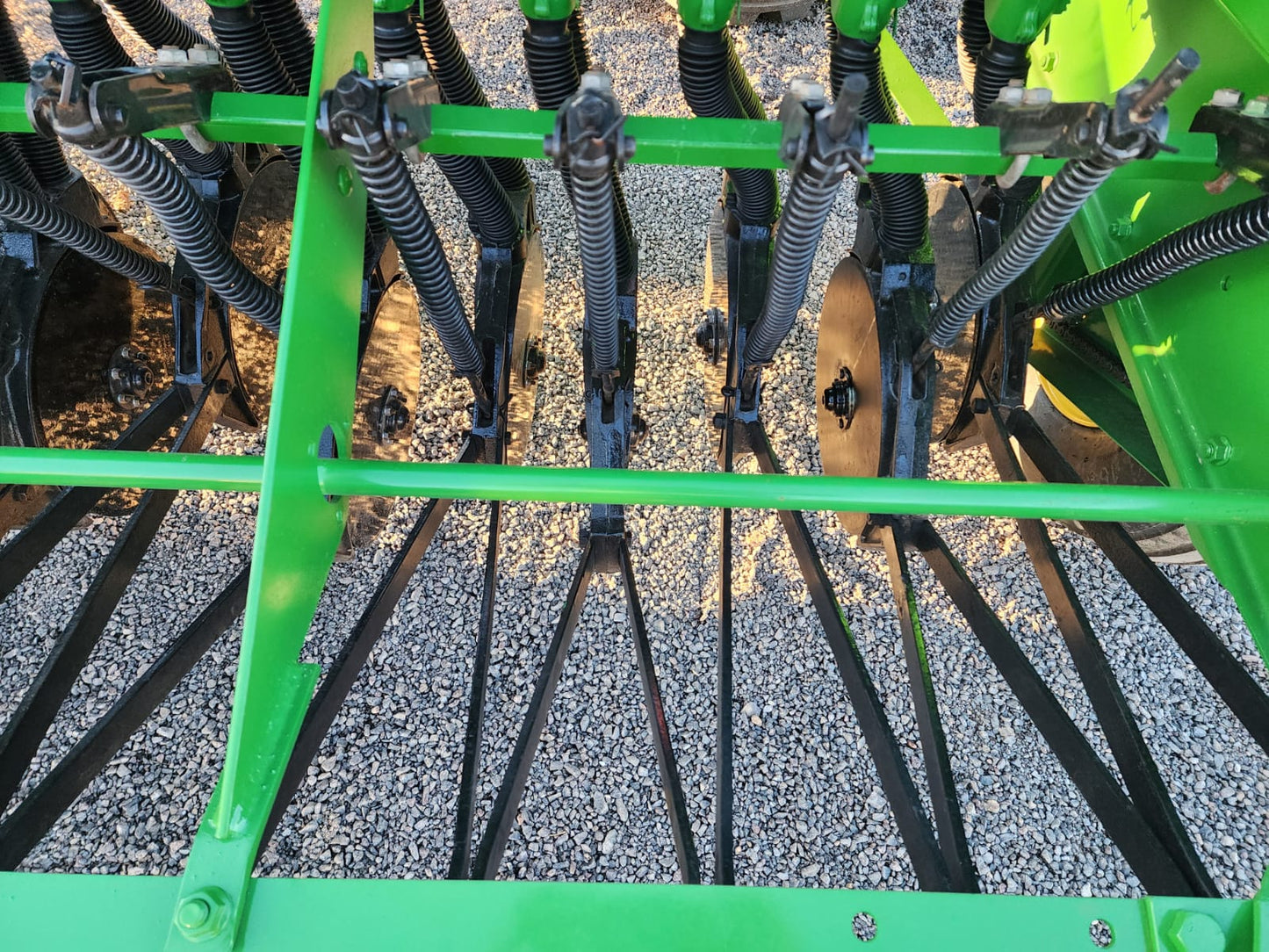 SEMBRADORA DE AVENA MARCA JOHN DEERE MODELO 9350