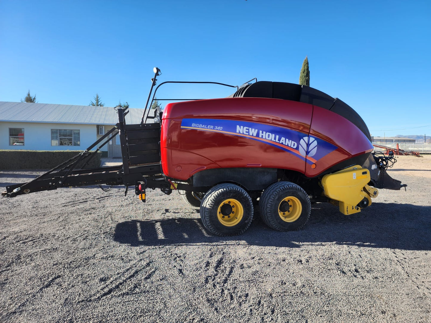 Empacadora  New Holland modelo 340s año 2015