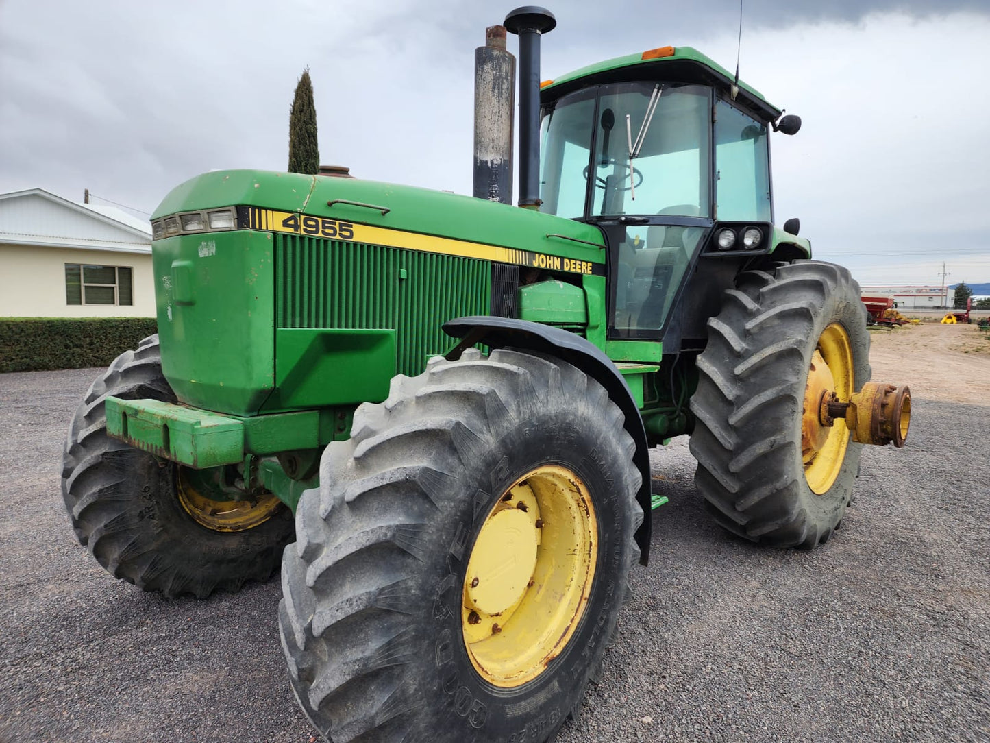 Tractor marca john deere modelo 4955 4x4 año 1990