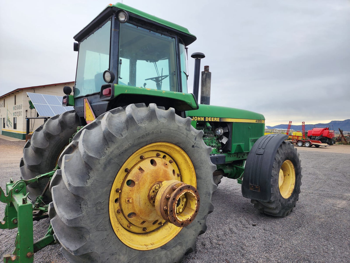 Tractor marca john deere modelo 4955 4x4 año 1990