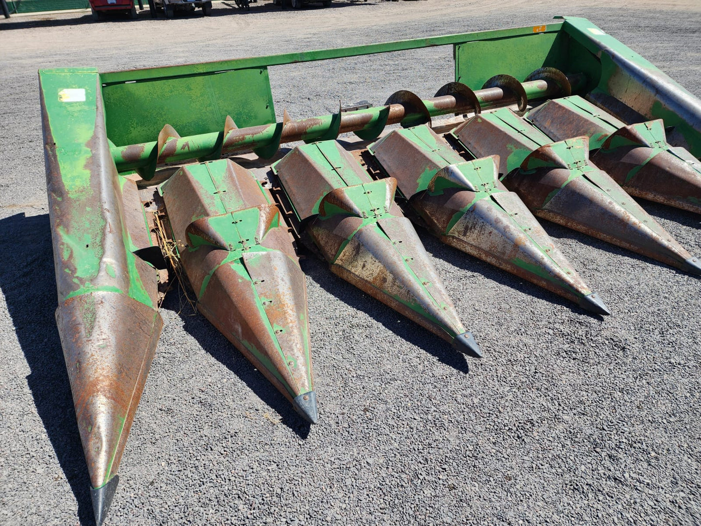 Cabezal de maiz de 6 surcos mraca john deere modelo 643