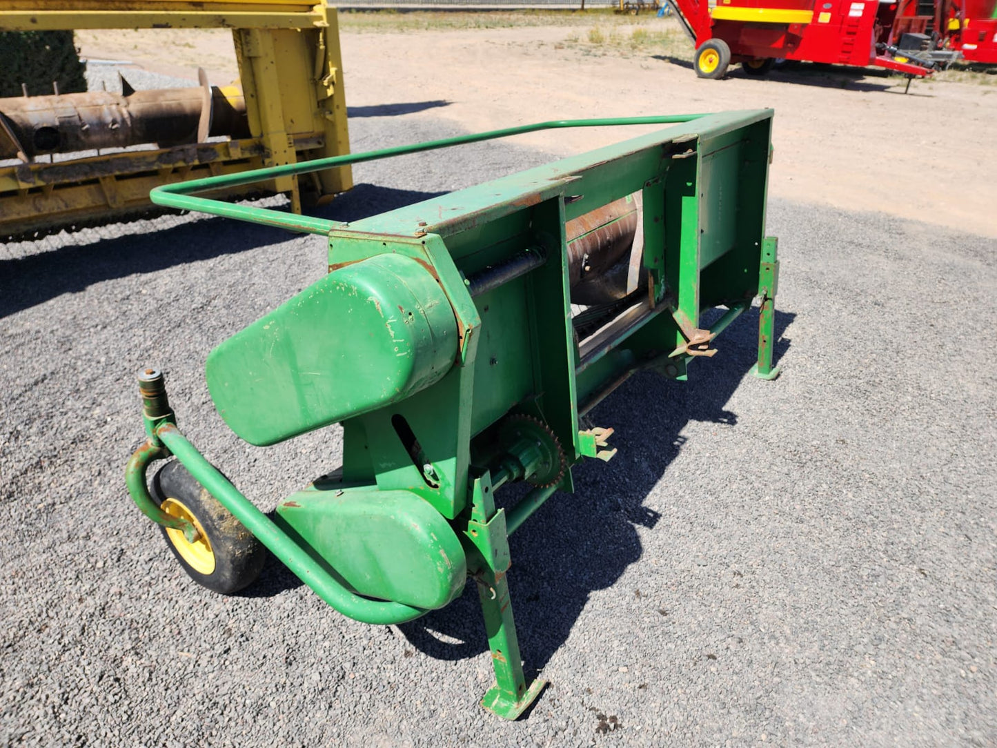 Cabezal pick up para enciladora marca john deere