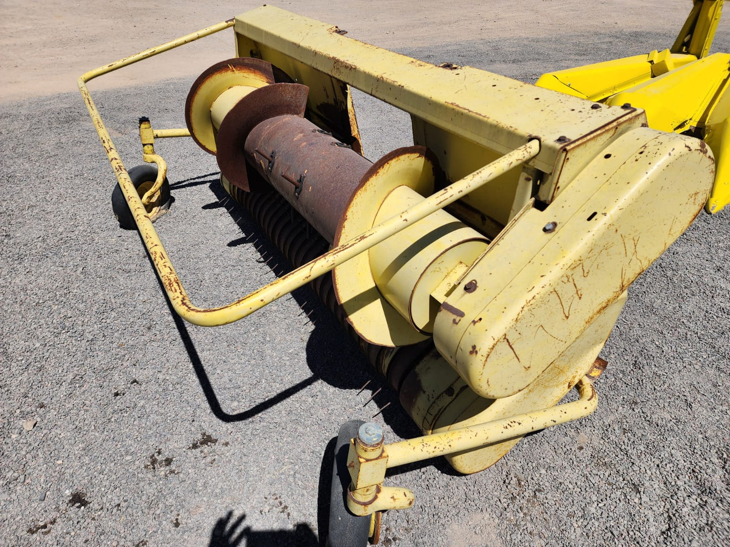 Cabezal pick-up para enciladora marca john deere