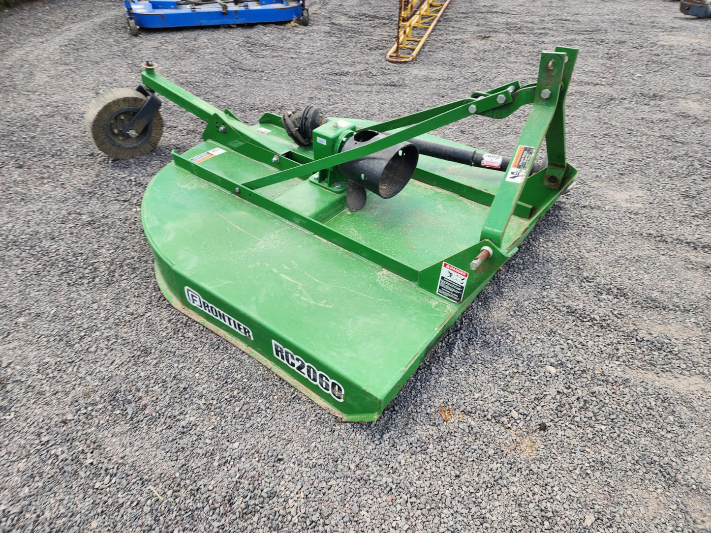 Desvaradora marca john deere modelo RC2060