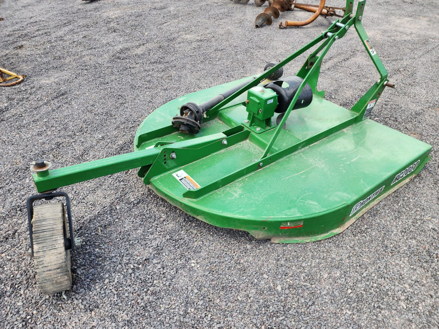 Desvaradora marca john deere modelo RC2060