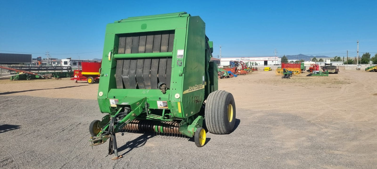 EMPACADORA MARCA JOHN DEERE MOELO 567