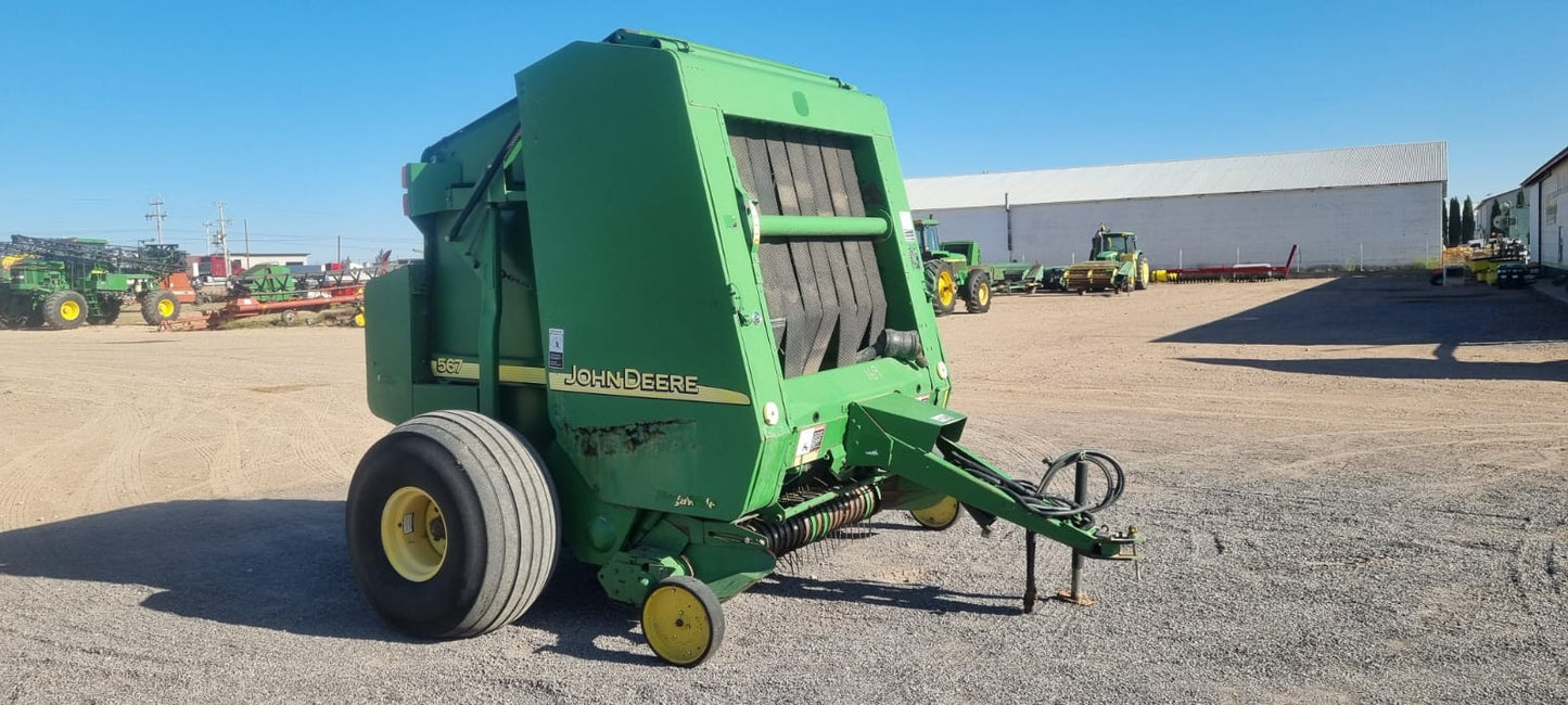 EMPACADORA MARCA JOHN DEERE MOELO 567