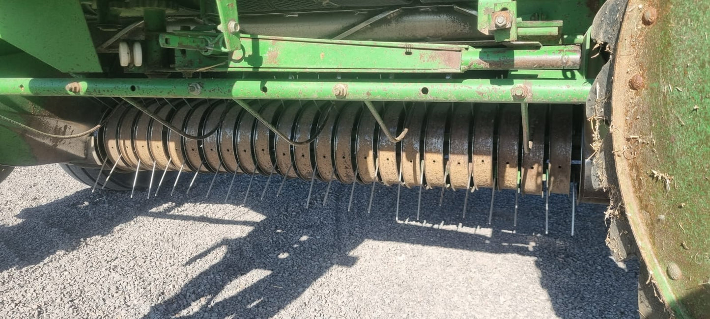 EMPACADORA MARCA JOHN DEERE MOELO 567