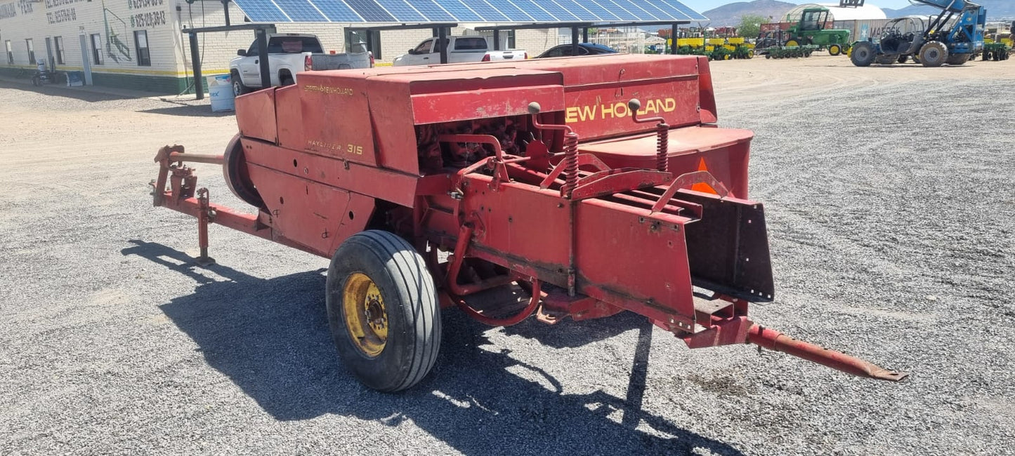 EMPACADORA MARCA NEW HOLLAND MODELO 565
