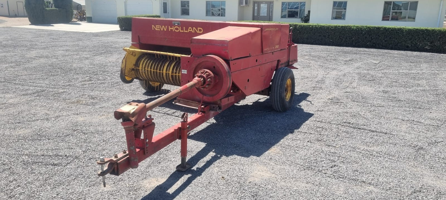 EMPACADORA MARCA NEW HOLLAND MODELO 565