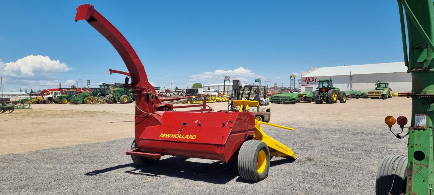 ENCIALADORA MARCA NEWHOLLAND 900