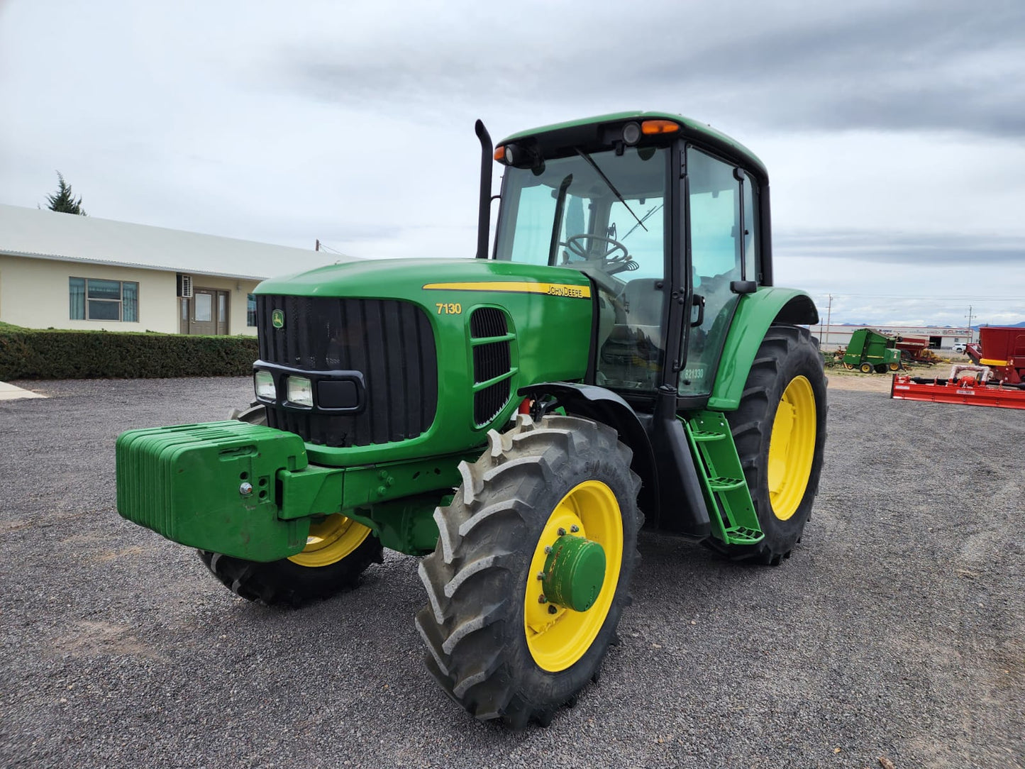 TRACTOR MARCA JOHN DEERE MODELO 7130 4X4