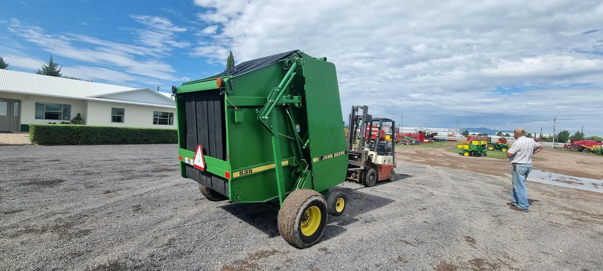 EMPACADORA MARCA JOHN DEERE MODLEO 535