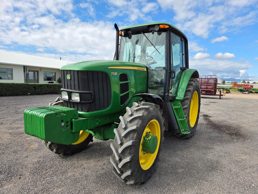 TRACTOR MARCA JOHN DEERE MODELO 7130 4X4