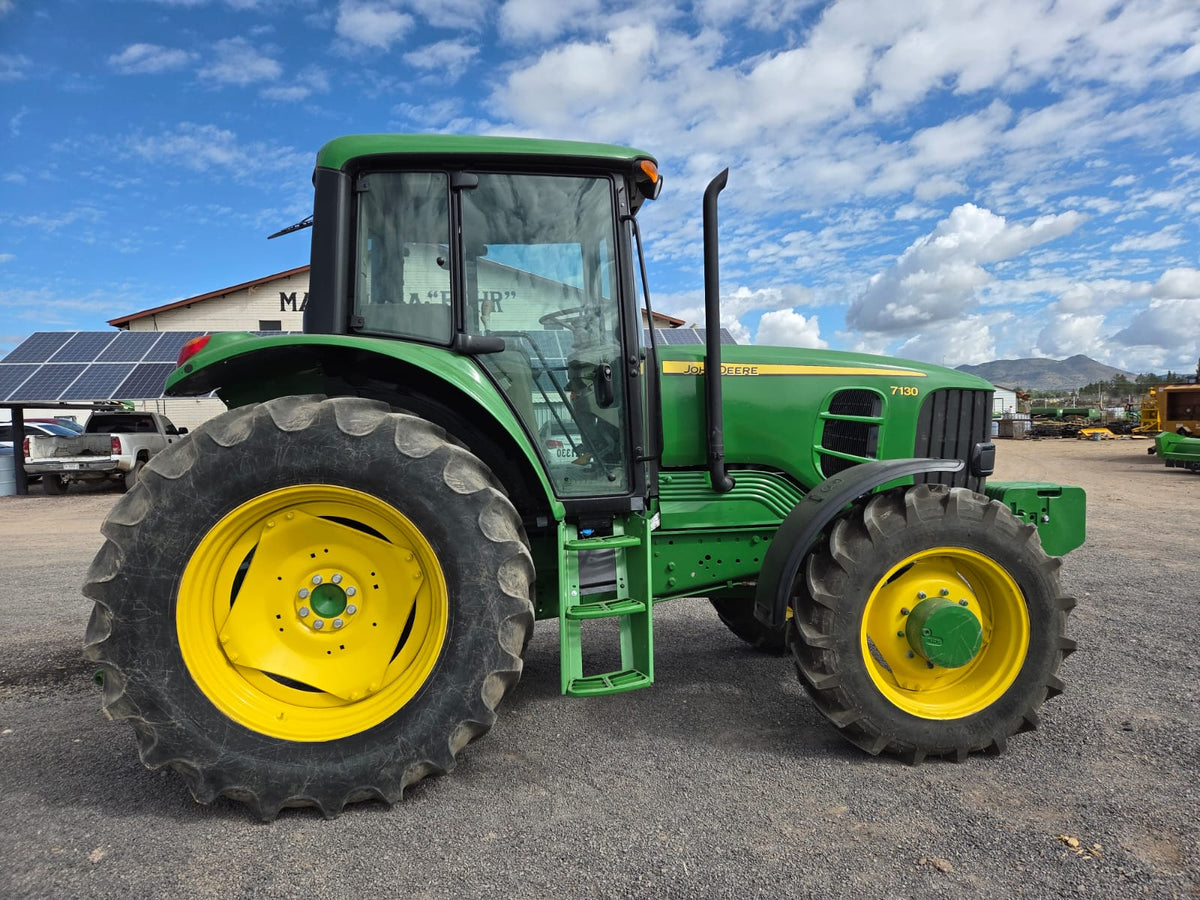 TRACTOR MARCA JOHN DEERE MODELO 7130 4X4