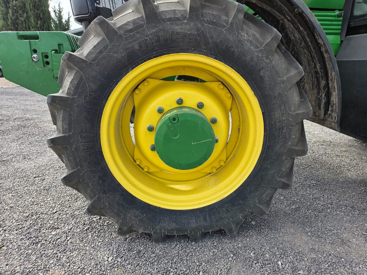 TRACTOR MARCA JOHN DEERE MODELO 7130 4X4