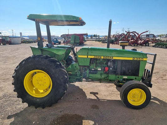 Tractor John deere modelo 2355