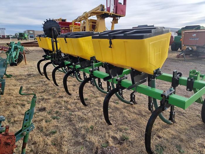 Cultivadora de 6 surcos  Modelo FC06